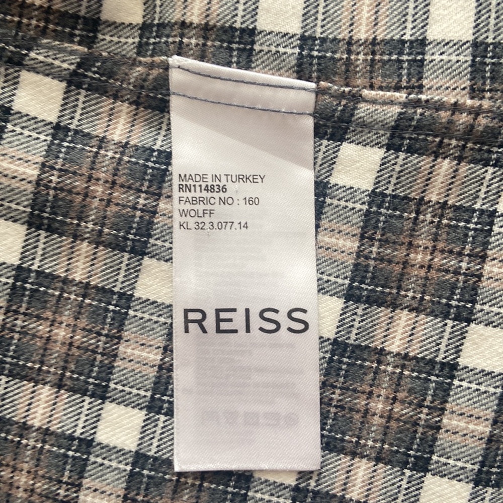 Reiss Shirt. Size M - Picture 11 of 12